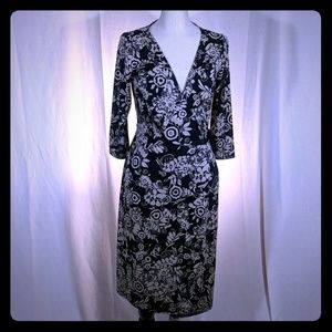 Ann Taylor Floral wrap dress 3/4 sleeve 6 S M